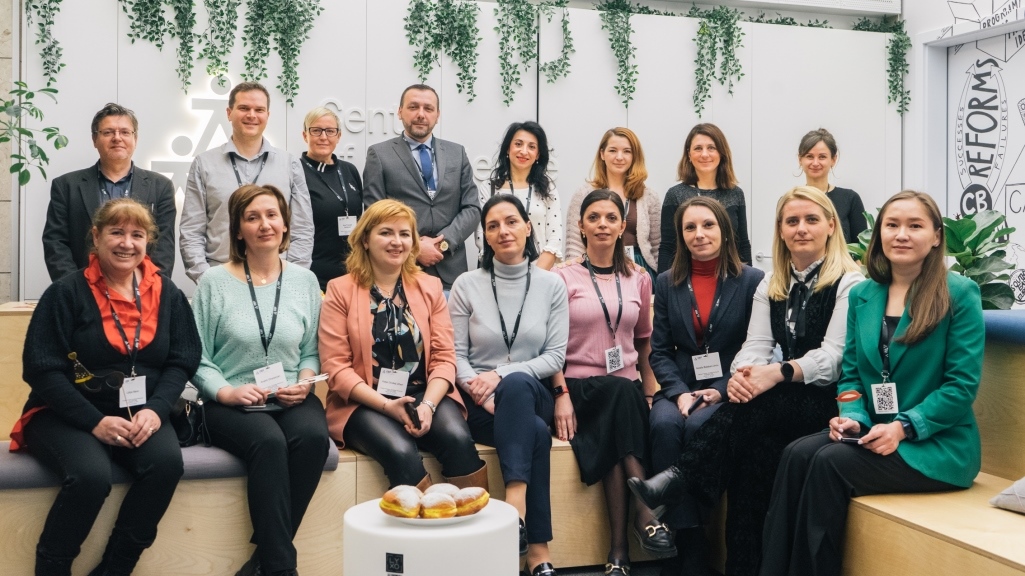 Angajații Curții de Conturi a Republicii Moldova (CCRM) au participat la două sesiuni de instruire organizate de către Centrul de Excelență în Finanțe din Ljubljana, desfășurate în perioada 21-23 februarie curent.