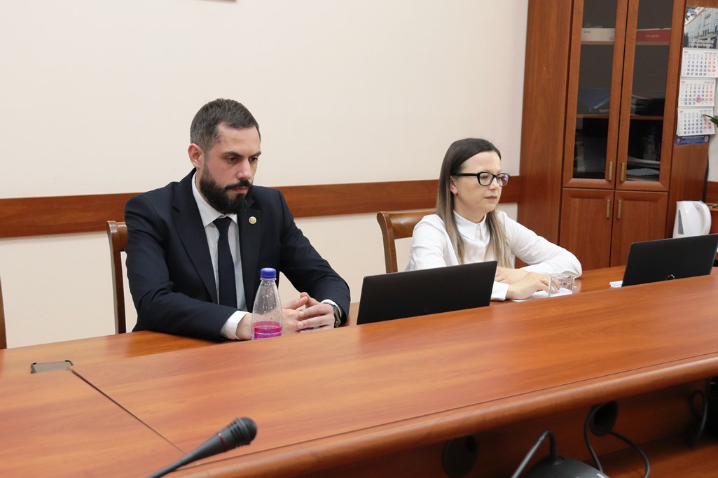Curtea de Conturi a Republicii Moldova, la data de 26 mai curent, a examinat Raportul auditului conformității asupra managementului datoriei de stat, garanțiilor de stat și recreditării de stat în anul 2022.